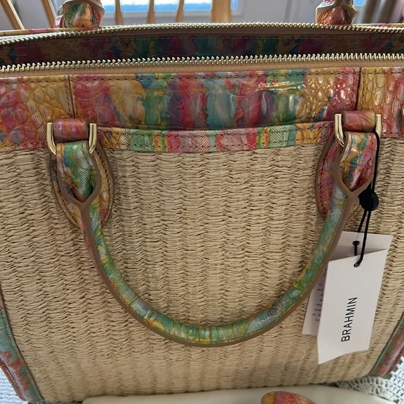 Brahmin -  Saltwater Taffy Bungalow - Great Easter/Spring Purse - Picture 3 of 10